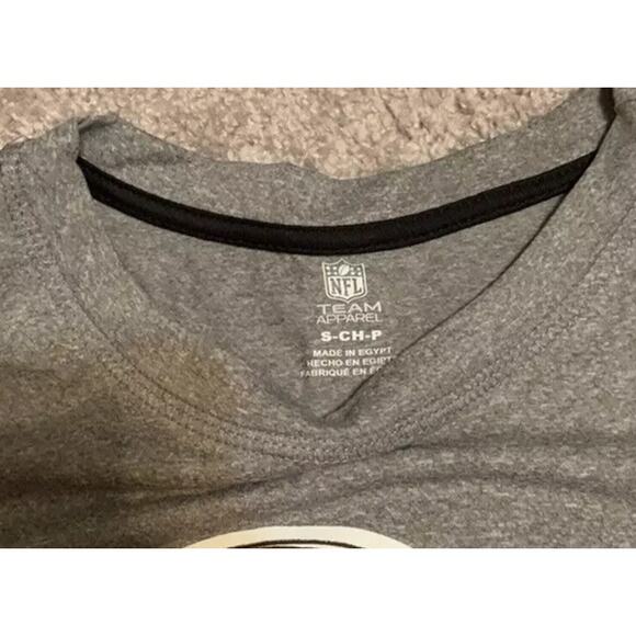 NFL Team Apparel Mens CLEVELAND BROWNS Short Sleeve Lightweight T Shirt Size S - Picture 3 of 4